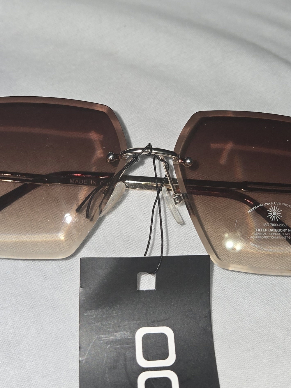 Boohoo Vintage Look Womens Sunglasses - Picture 1 of 6